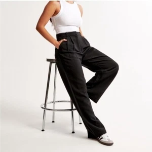 Abercrombie & Fitch Curve Love High Rise Pleated Straight Trouser Pant Black 25 - Picture 1 of 8
