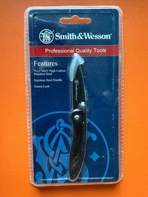 ⭐Smith & Wesson⭐ Black SS Blade, Black SS Frame Handle #CKLPBCP - Image 1 of 4