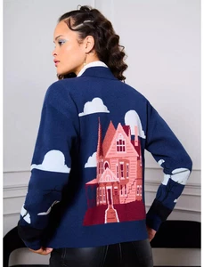 Coraline Clouds Scenic Damen Strickjacke — Medium Bonustasche - Bild 1 von 10