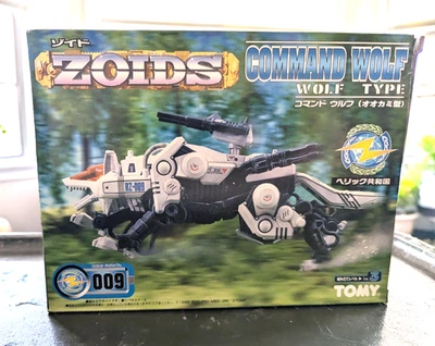 Zoids Command Wolf  #009 TOMY - Image 1 of 4