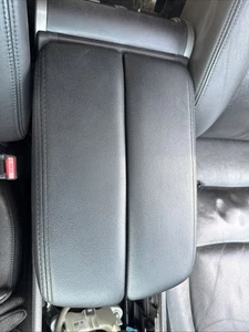 09-12 ACURA RL CUERO NEGRO CONSOLA CENTRAL BRAZO TAPA RESTER OEM - Imagen 1 de 1