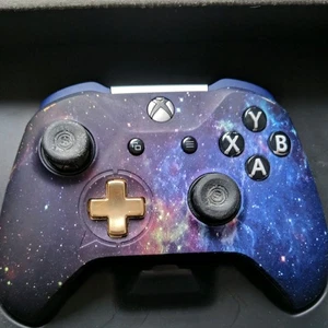 Scuf Prestige Galaxy Xbox Controller box case with spares - Picture 1 of 8