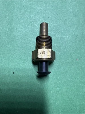 Niehoff Thermo Fan Switch DR137 - Image 1 of 3