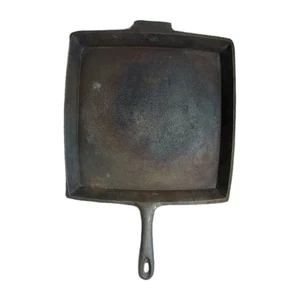 VINTAGE Cast Iron Breakfast Griddle No 11 BG Square  Made in USA 49H-2 - Picture 1 of 7