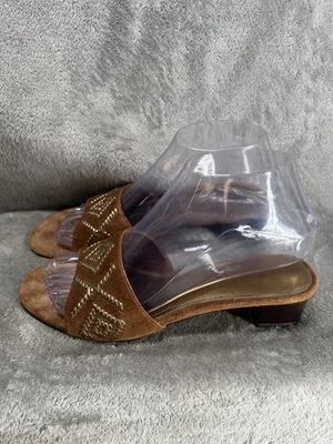 Vtg Women's 6 M Anne Klein Brown Gold Suede Square Open Toe Kitten Heels Sandals - Image 1 of 4