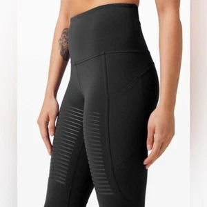 Lululemon schwarze Moto Rogue Renegade superhohe kurze Leggings Größe 4 Small - Bild 1 von 9