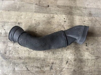 TUBO TUBULAÇÃO DUTO DE ENTRADA DE AR LATERAL DIREITA MERCEDES BENZ S550 CL500 W221 07-10 - Imagem 1 de 3