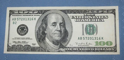 About UNCIRCULATED 1996 $100 Hundred Dollar Federal Reserve Note BDay 572013 - Image 1 of 4