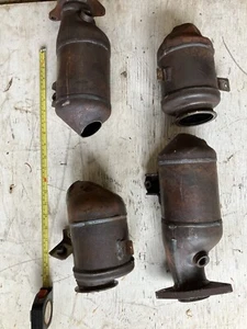 Catalytic Converters for Recycling - 4 OEM Nissan and 1 aftermarket - Picture 1 of 8