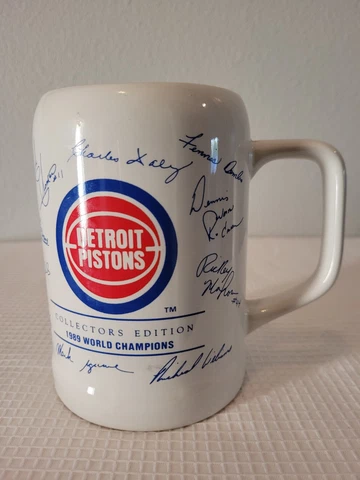Vintage Detroit Pistons NBA 1989 World Champions Edition Stein Mug Cover