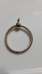 Beautiful Modern Pandora Sterling Silver 925 Ladies Charm Holder - Picture 1 of 4