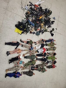 27 12 Inch GI Joe Huge Mix Lot Accessories Outfits Parts 1990-2000 - Picture 1 of 11