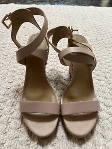 Michael Kors MK Women’s Size 7.5 Beige Wedge Wraps Sandals Platform Espadrille - Picture 1 of 9
