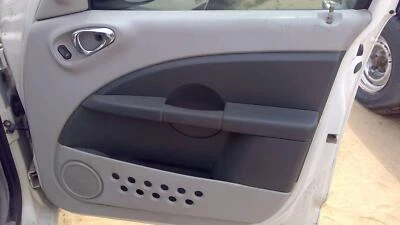 06-10 Pt Cruiser Passenger Right Front Inside Door Trim Panel Gray Da 1cp721daaa - Image 1 of 4