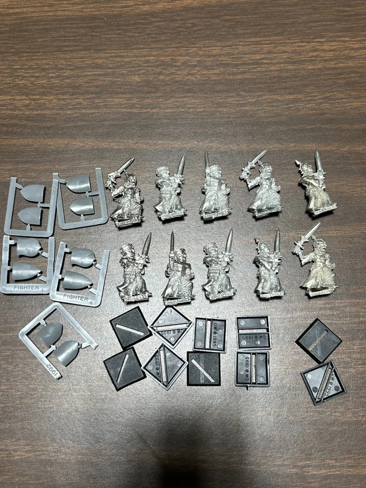 Warhammer CLASSIC METAL Wight Grave Guard x10 Swords Vampire Counts Undead OOP - Image 1 of 1