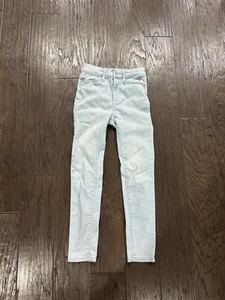 Girls Old Navy Rockstar Skinny Jeans Light Wash Size 8 - Picture 1 of 5