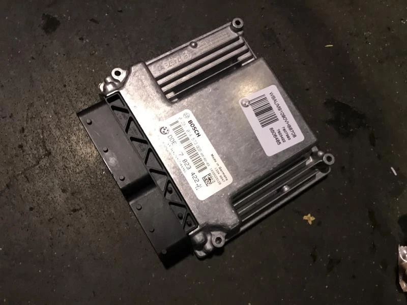 Centralina BMW SERIE 1 (E88) CABRIOLET PHASE 1 0281014573 - Immagine 1 di 1