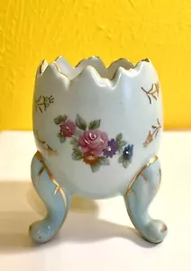 Arco Cracked Egg Porcelain. Made In Japan. Easter Trinket Vase. Footed Roses. - Picture 1 of 7