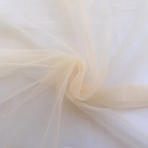 Peach Soft Tulle Tutu Fabric 1m x 1.5m Skirt Overlay Craft Supplies Bridal Gowns - Picture 1 of 2