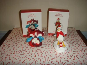 Hallmark 2016 Foxy Pair & 2017 Penguin On Parade Ornaments - Imagen 1 de 5