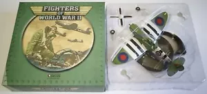 Fighters WWII 1/72 Spitfire Mk IXB Pierre Henri Clostermann 1944 Atlas 005 - Foto 1 di 3