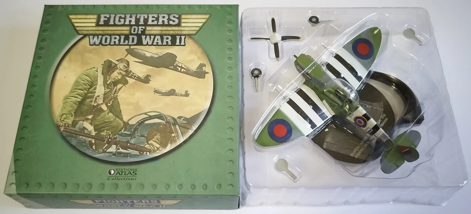 Fighters WWII 1/72 Spitfire Mk IXB Pierre Henri Clostermann 1944 Atlas 005 - Immagine 1 di 3
