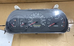 02-03 TOYOTA SOLARA VELOCÍMETRO CUADRO DE INSTRUMENTOS 83800-06710-00 OEM - Imagen 1 de 10