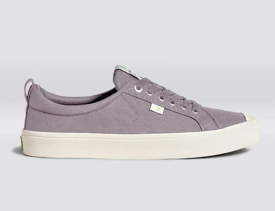 Cariuma OCA Low Sneakers Women 12/M 10.5 Mystic Gray Canvas Skater Shoes