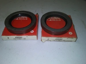 National Oil Seals  (Lot of 2) 450307 - Foto 1 di 1