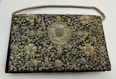 Bolso de noche Zardosi indio negro y plateado bordado a mano vintage Foto 1 de 4