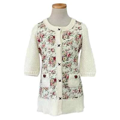 Jaqueta Anthropologie HWR Monograma Feminina XS Extra Pequena Creme Floral Denim Malha - Imagem 1 de 4