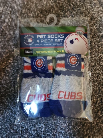 MLB Chicago Cubs Nonskid Pet Socks, XS/S Cover
