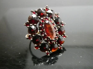 Vintage 10k Yellow Gold Garnet Gemstone Cluster Signed SH RING 5 - Picture 1 of 10