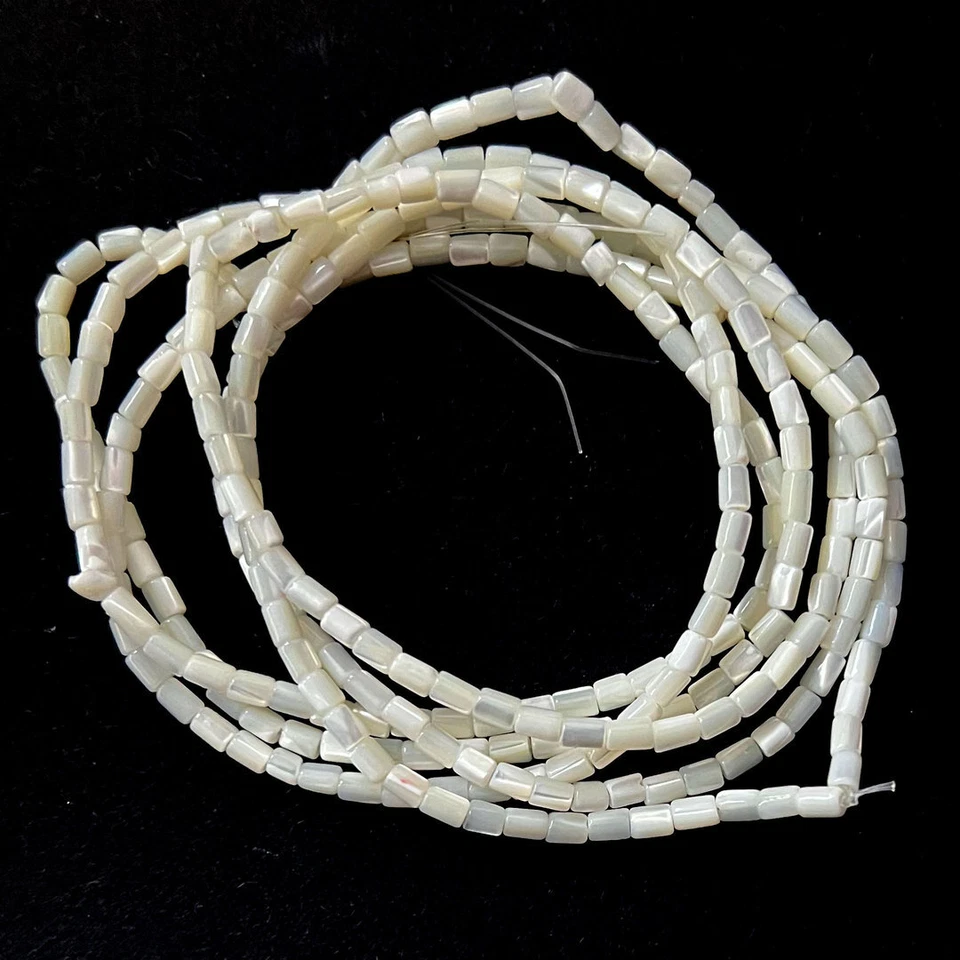 V4-08 - 4 MM PERLMUTT WALZEN STRANG WEISS - Bild 1 von 1