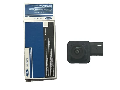 New OEM Genuine 2020-2023 Lincoln Corsair Rear Backup Camera LJ7Z-19G490-G - Image 1 of 4