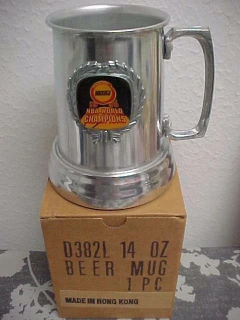 Taza de metal de cerveza recuerdo conmemorativo de los campeones de la NBA de Houston Rockets 1995 14 oz  Foto 1 de 2