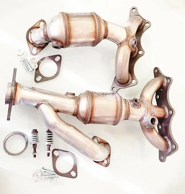 Convertidor catalítico colector delantero Mitsubishi Endeavor 3,8 L 2004-2011 Foto 1 de 3