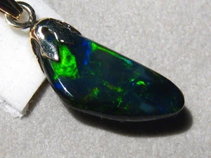 3.1 ct.   Black  Opal Pendant , solid 14 k Yellow Gold ,  N-1 - Picture 1 of 13