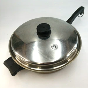 Sartén vintage Saladmaster 11” T304S con tapa Vapo y mango de asistencia (B26) - Imagen 1 de 13