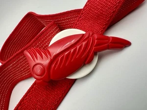 Vintage 24” Ladies/Childrens Red Elastic Belt With Plastic Red Parrot Buckle - Picture 1 of 7