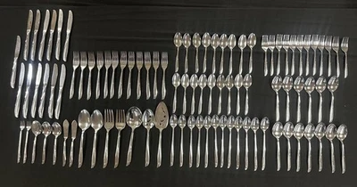 94 Pieces Oneida Twin Star Community Stainless Flatware Service for 12 & Serving - Image 1 of 4