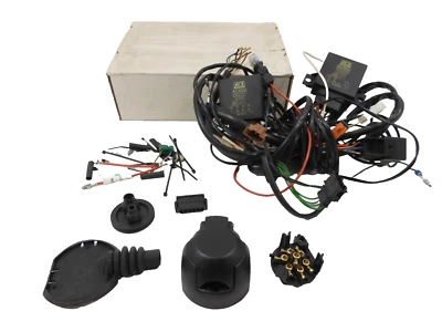 (1834) AUDI A3 8P / A4 B6 B7 Elektrosatz Anhängerkupplung 7-polig ECS AU-023-BX - Bild 1 von 4