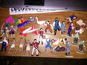 Lote de 29 FIGURAS SAFARI LTD TRANSBORDADOR ESPACIAL PIRATAS GEMINI Y MÁS - Imagen 1 de 3