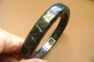 VINTAGE TAIWAN GENUINE SNAKESKIN SQUARED BLACK BANGLE BRACELET - Picture 1 of 5