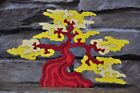 Jouet puzzle en bois ombre rouge et jaune arbre Survivor Challenge fabriqué aux États-Unis art