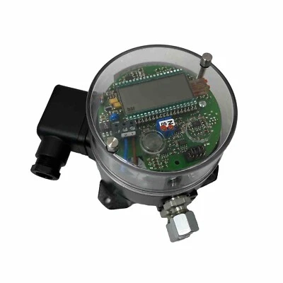 Fischer DE1602VA21B91K00 Digital Pressure Sensor Pmax 25 bar Used Once For Test - Image 1 of 4