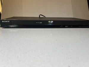 Sony BDP-BX58 Built-in WiFi 3D Blu-Ray/DVD Player  Tested Come With No Remote. - Picture 1 of 8