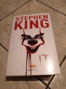 It Stephen King edizione Speciale Big Pickwick Pennywise Cover Tullio Dobner - Foto 1 di 8