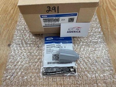 CUBIERTA MANIJA PUERTA CONDUCTOR 15-20 Ford Fusion 13-21 Ford Edge sin moldura cromada OEM Foto 1 de 3