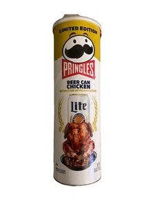 NEU PRINGLES BIERDOSE HUHNGESCHMACK KARTOFFELCHIPS CHIPS 5,5 OZ (158g) DOSE - Bild 1 von 3
